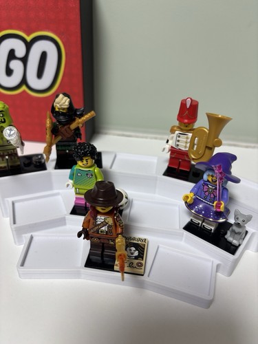 Lego minifigures display stand - display,