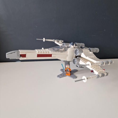 Display stand for lego star - display,