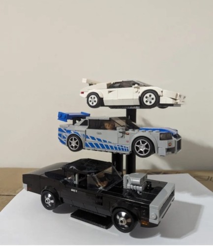 Triple riser display - riser,