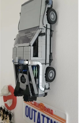 Wall mount for lego - wall,